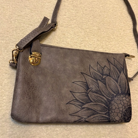N’Gil Crossbody & Wristlet Brown Sunflower Handbag Spotless Tons of Storage - Picture 13 of 15
